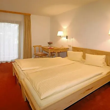 Kielhuberhof 4*